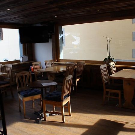B&B La Baraque Le Châble 外观 照片